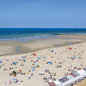 Stunning In With Wifi&2 Bedrooms , Oostende België