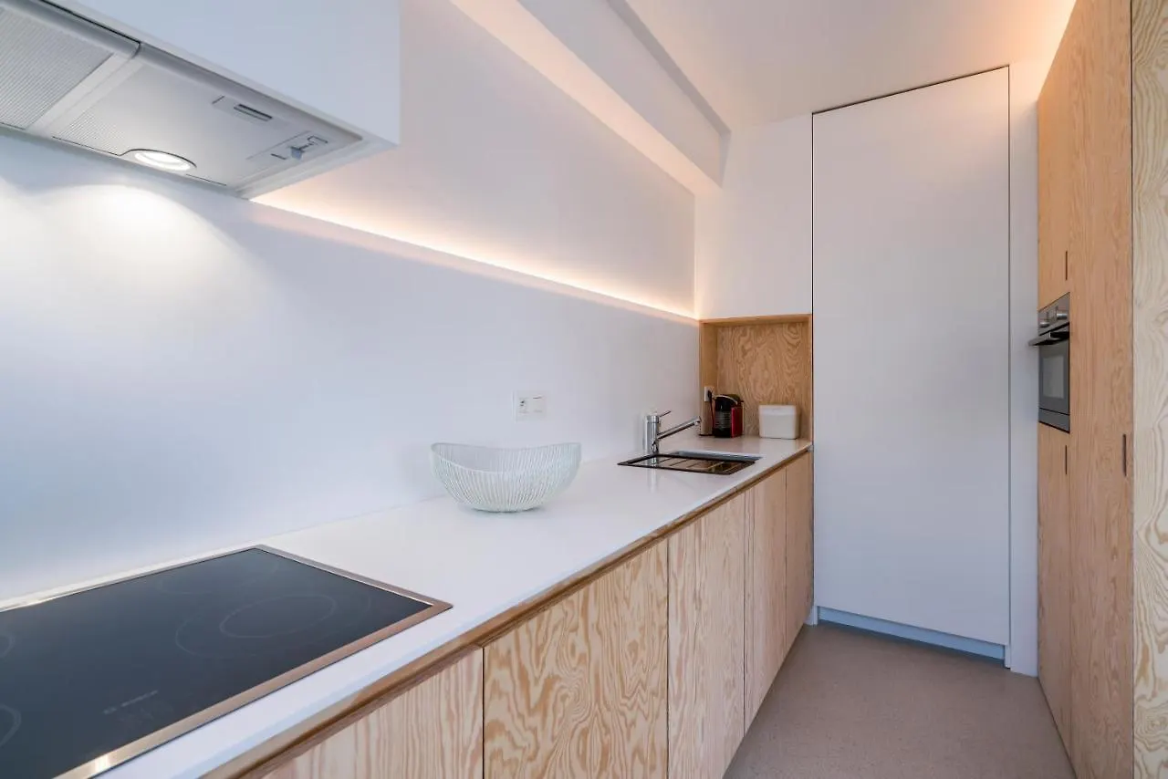 De Zwemmer - Practical, Optimized App With Garage Ostend Apartment